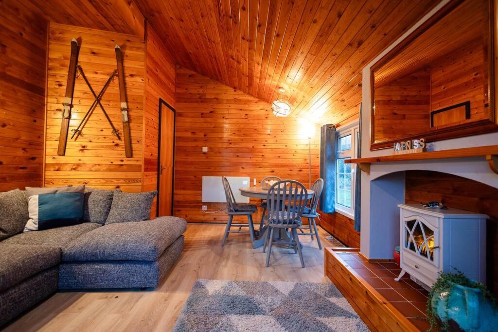 Rural Log Cabin In Snowdonia Near Coed Y Brenin By Seren Short Stays Ffestiniog Esterno foto