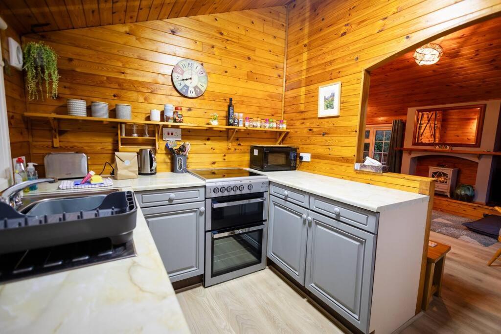 Rural Log Cabin In Snowdonia Near Coed Y Brenin By Seren Short Stays Ffestiniog Esterno foto